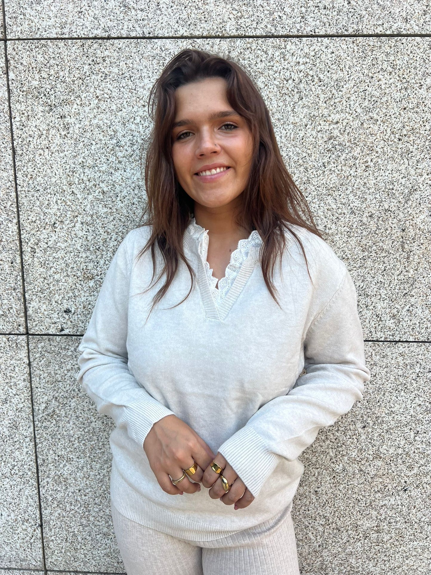 CAMISOLA COM GOLA BORDADA