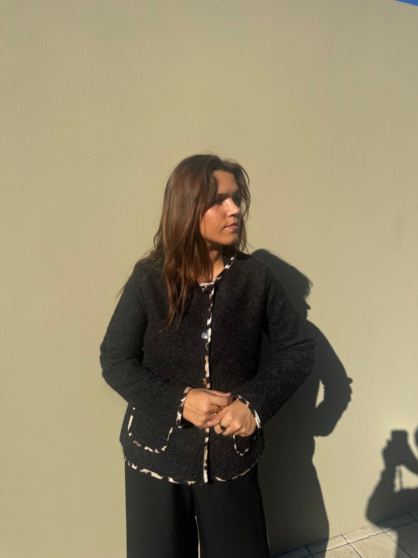 CASACO COM PROMENOR EM TIGRESA