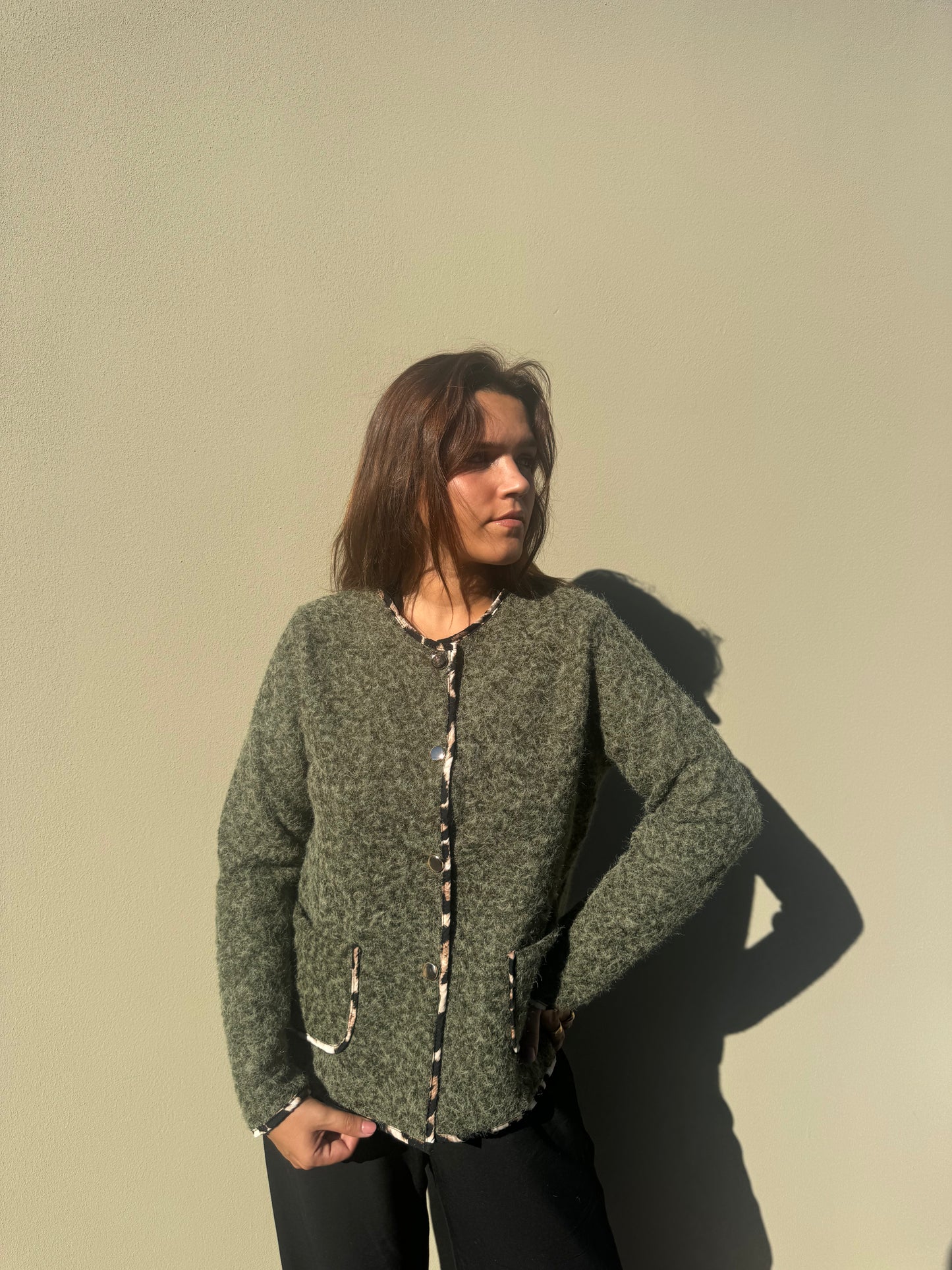 CASACO COM PROMENOR EM TIGRESA